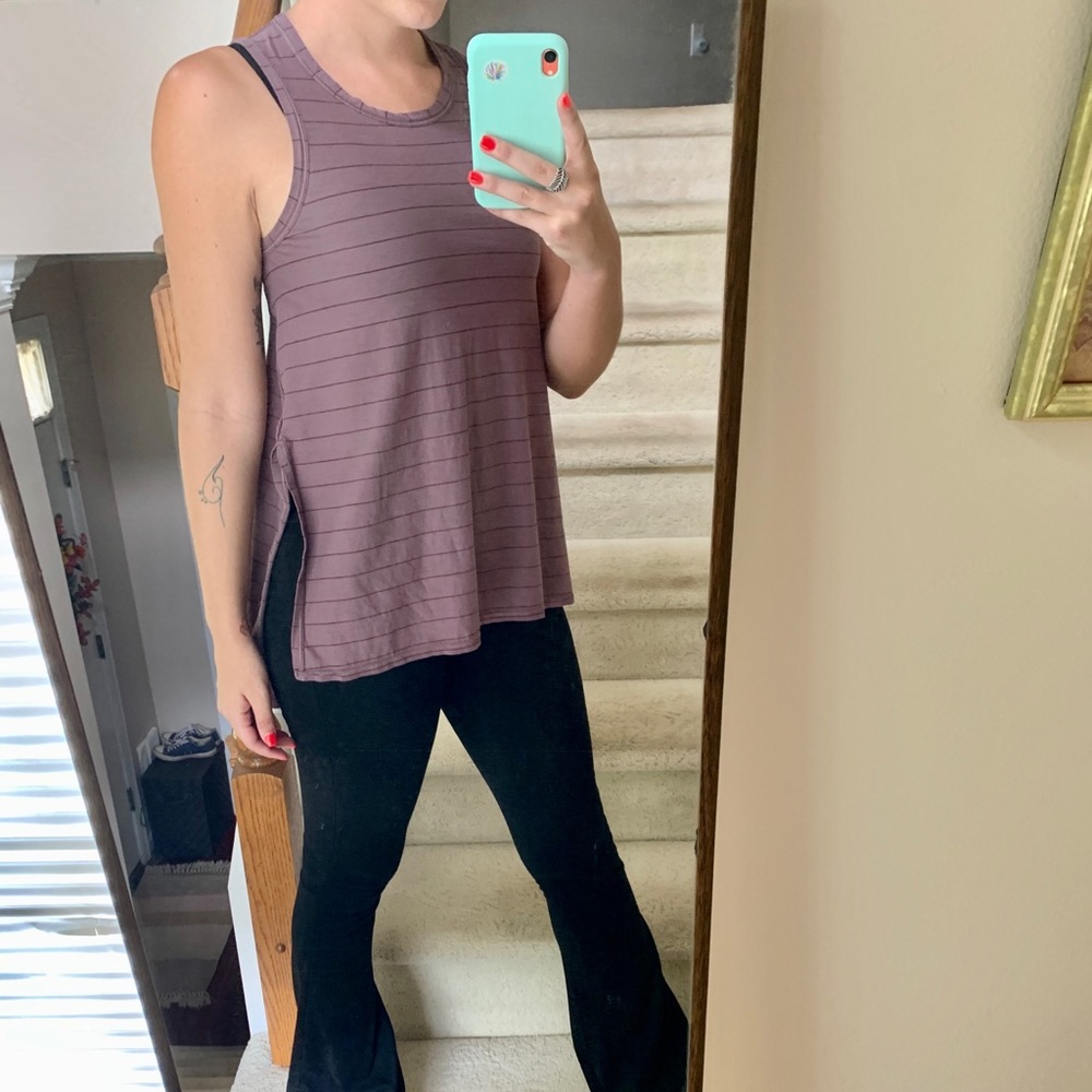 Lululemon Razorback tank top - Picture 2 of 3